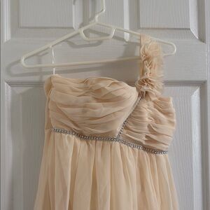 Elegant Cream Kids Dress with Floral Accent